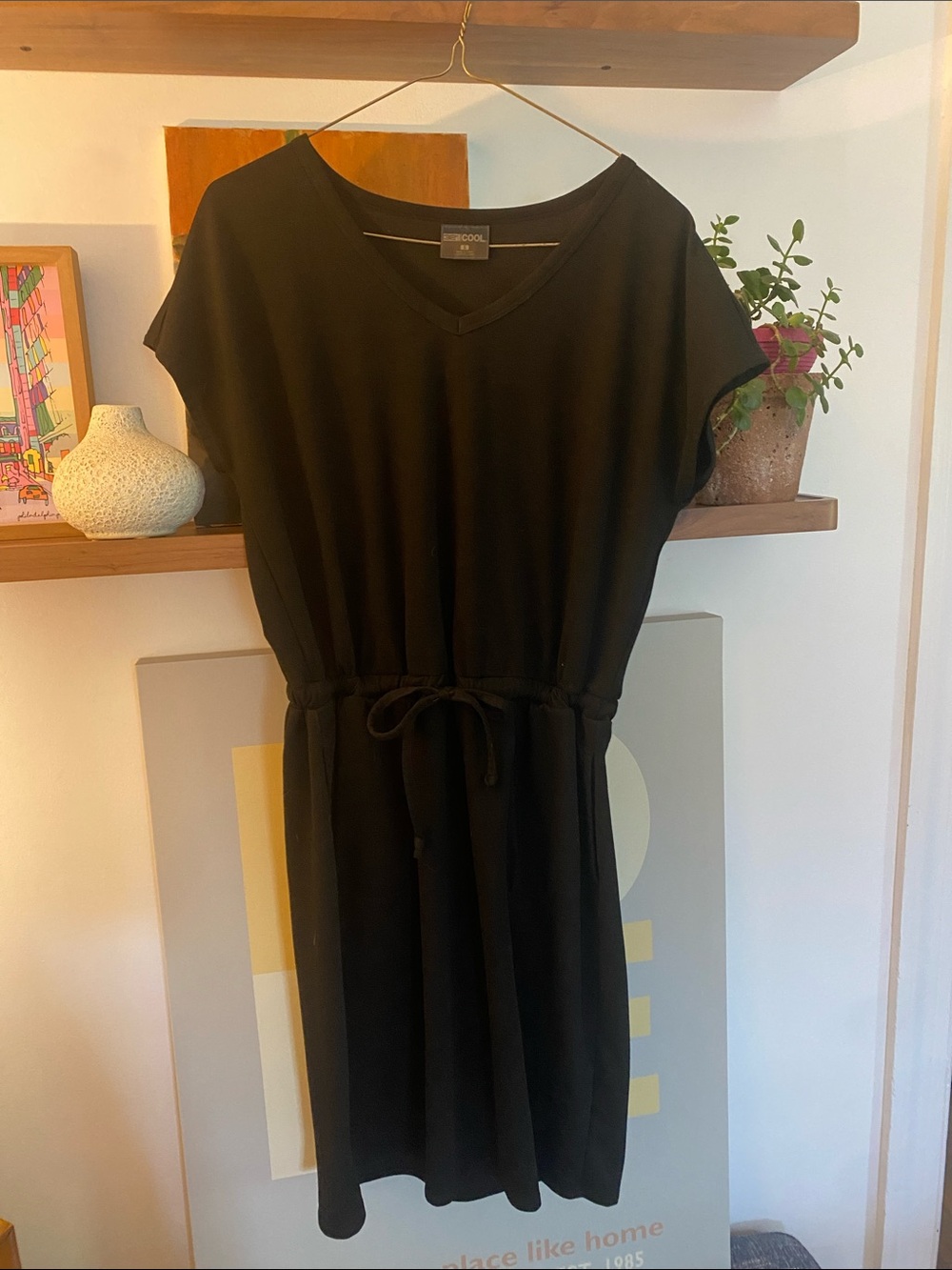32 Degrees Black V-Neck Tie-Waist Midi Dress